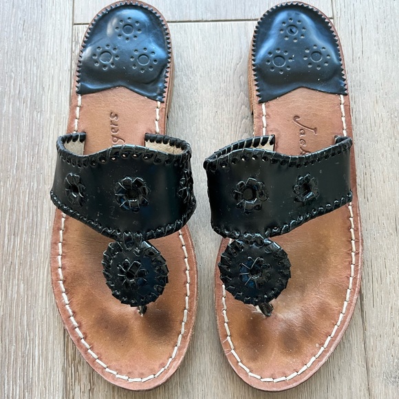 Jack Rogers Jacks Flat Flower leather Sandal - Host Pick - Picture 2 of 4